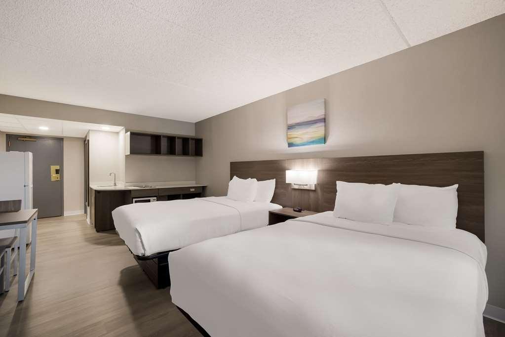 Suburban Studios Milwaukee Airport Стая снимка